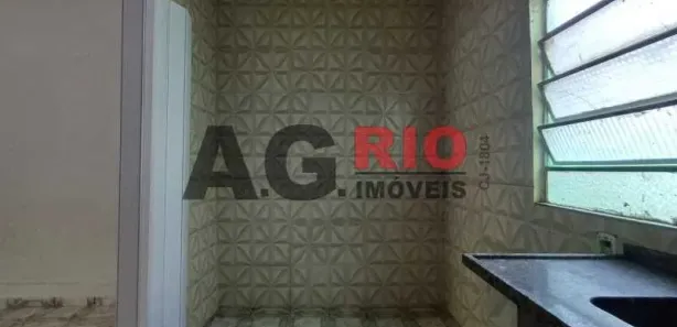 Kitnet com 1 Quarto para alugar, 42m² no Bento Ribeiro, Rio de Janeiro