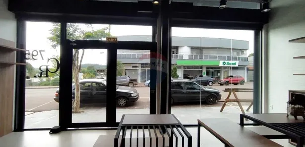 Sala Comercial para alugar, 197m² no Sarandi, Sarandi