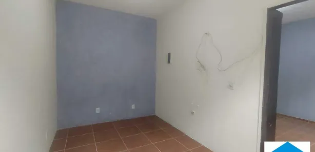 Casa com 1 Quarto para alugar, 38m² no Santa Tereza, Belo Horizonte