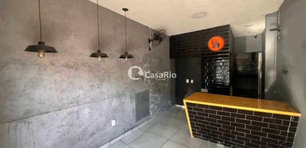 Ponto Comercial para alugar, 35m² no Tanque, Rio de Janeiro