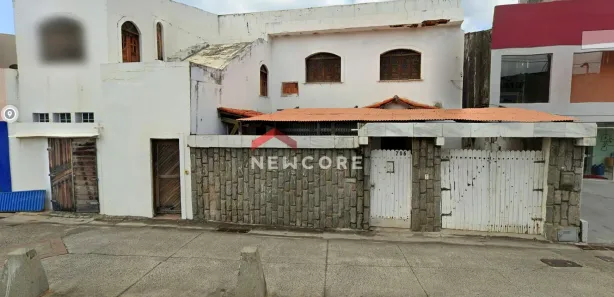 Casa com 10 Quartos à venda, 700m² no Pituba, Salvador