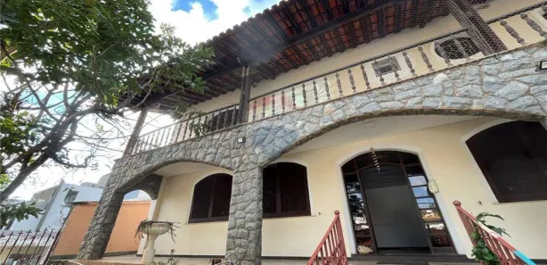 Casa com 5 Quartos para alugar, 460m² no Mangabeiras, Belo Horizonte