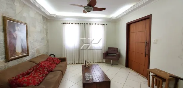 Casa com 3 Quartos à venda, 254m² no Vila Santo Antônio, Rio Claro