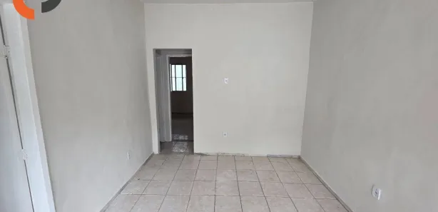 Casa com 2 Quartos para alugar, 63m² no Chacrinha, Nova Iguaçu