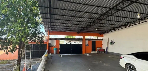 Casa com 6 Quartos à venda, 350m² no São Jorge, Manaus