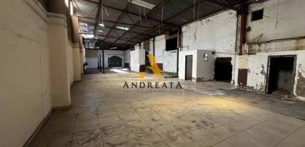 Galpão/Depósito/Armazém para alugar, 1638m² no Madureira, Rio de Janeiro