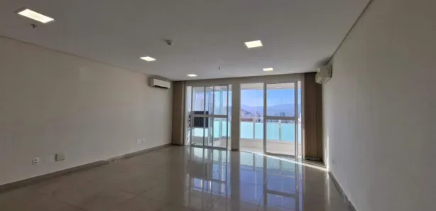 Sala Comercial para alugar, 44m² no Boqueirão, Santos