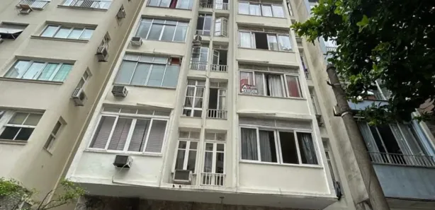 Apartamento com 2 Quartos para alugar, 75m² no Leme, Rio de Janeiro