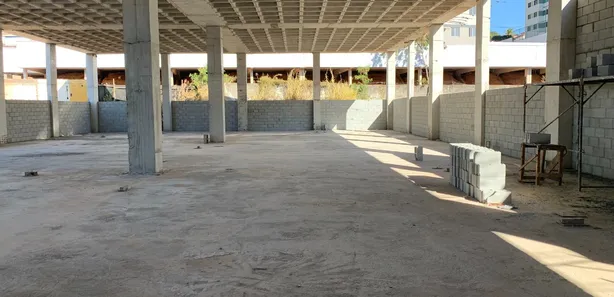 Ponto Comercial para alugar, 1050m² no Diamante (Barreiro), Belo Horizonte