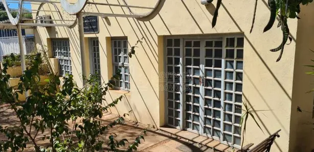 Imóvel Comercial com 3 Quartos à venda, 271m² no Centro, Araraquara