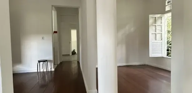 Sala Comercial com 8 Quartos para alugar, 180m² no Santa Efigênia, Belo Horizonte