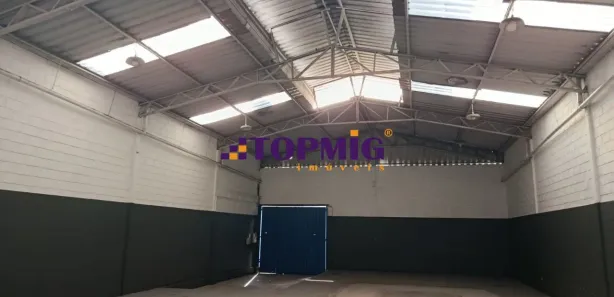 Galpão/Depósito/Armazém para alugar, 386m² no Laranjeiras, Betim