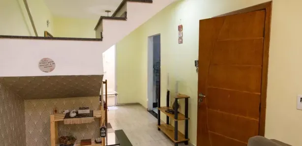 Casa de Condomínio com 3 Quartos para alugar, 89m² no Taboão, Diadema