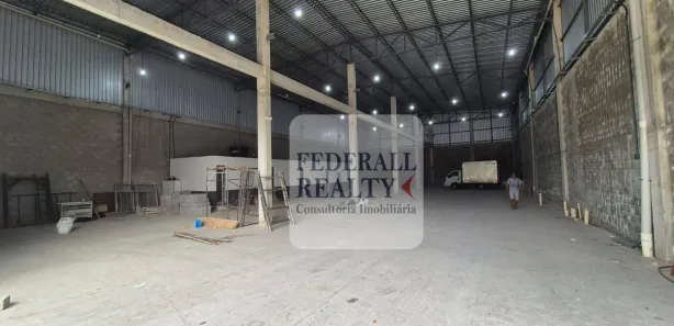 Galpão/Depósito/Armazém para alugar, 800m² no Taquara, Rio de Janeiro