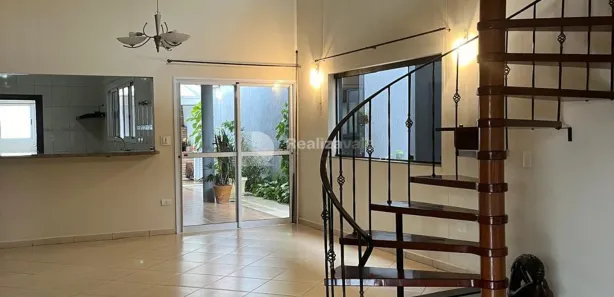 Casa de Condomínio com 3 Quartos para alugar, 330m² no Vila Costa, Taubaté