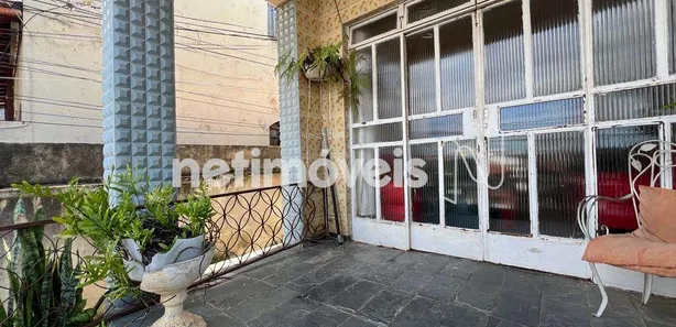 Casa com 3 Quartos à venda, 500m² no Monsenhor Messias, Belo Horizonte