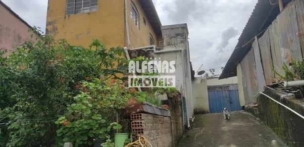Casa com 3 Quartos à venda, 180m² no Jardim São José, Belo Horizonte
