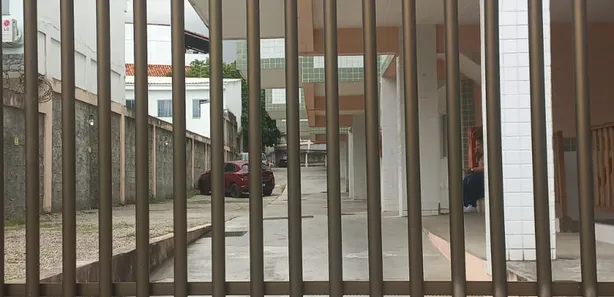 Apartamento com 2 Quartos para alugar, 65m² no Tanque, Rio de Janeiro