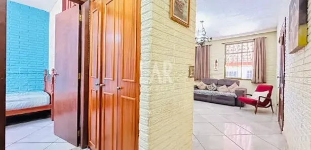Casa com 4 Quartos à venda, 198m² no Copacabana, Belo Horizonte
