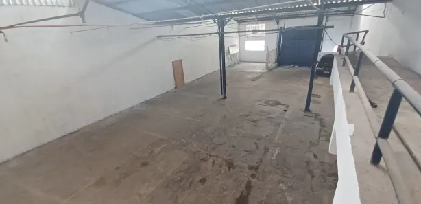 Galpão/Depósito/Armazém com 1 Quarto para alugar, 340m² no IAPI, Salvador