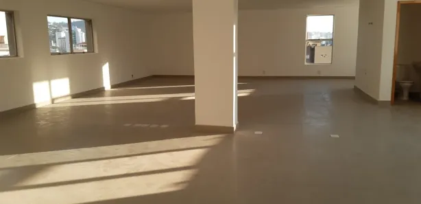 Sala Comercial para alugar, 300m² no Cruzeiro, Belo Horizonte