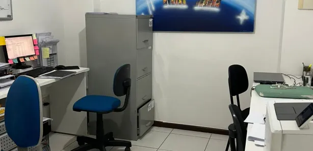 Sala Comercial para alugar, 85m² no Stiep, Salvador