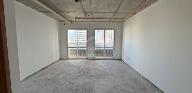 Sala Comercial à venda, 39m² no Boqueirão, Praia Grande