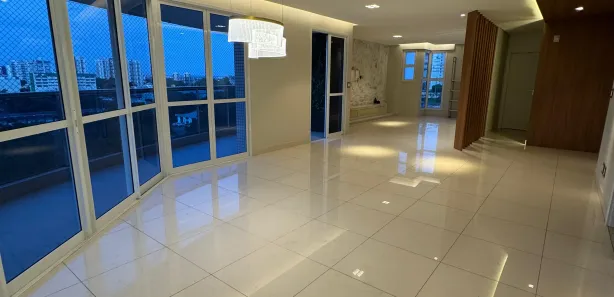 Cobertura com 4 Quartos à venda, 300m² no Adrianópolis, Manaus