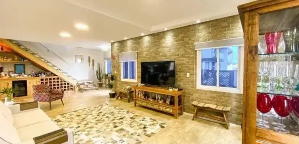 Casa com 3 Quartos para venda ou aluguel, 257m² no Igara, Canoas