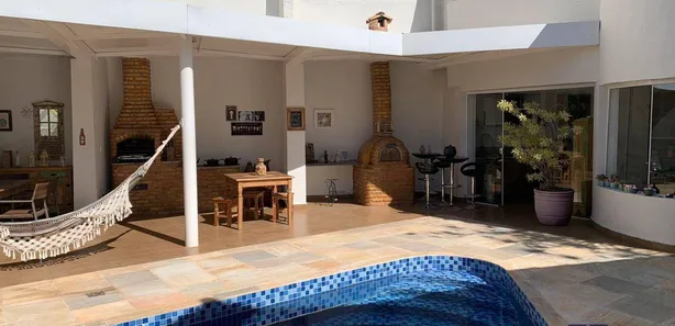 Casa com 4 Quartos à venda, 319m² no São Lucas, Belo Horizonte