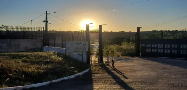 Casa de Condomínio com 2 Quartos à venda, 150m² no Park Way, Brasília