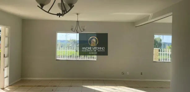Casa de Condomínio com 3 Quartos para alugar, 321m² no Setor Habitacional Jardim Botânico, Brasília