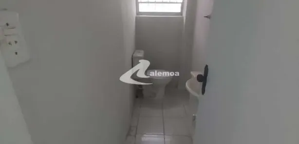 Sala Comercial para alugar, 70m² no Centro, Santos