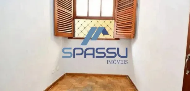 Casa com 2 Quartos para alugar, 304m² no Santo Antônio, Belo Horizonte