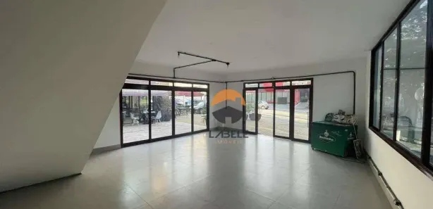 Ponto Comercial à venda, 177m² no Chácara São João, Carapicuíba