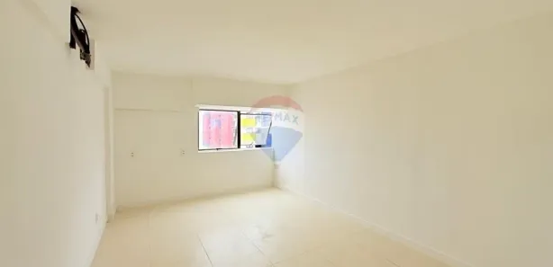 Sala Comercial à venda, 76m² no Pituba, Salvador
