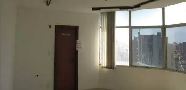 Sala Comercial para alugar, 47m² no Santa Efigênia, Belo Horizonte