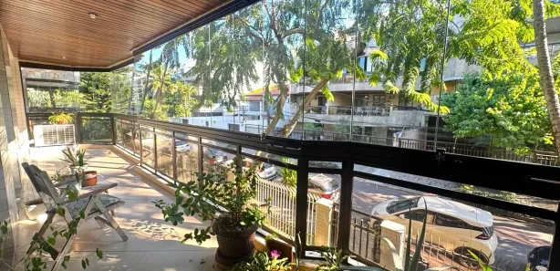 Apartamento com 3 Quartos para alugar, 130m² no Recreio dos Bandeirantes, Rio de Janeiro