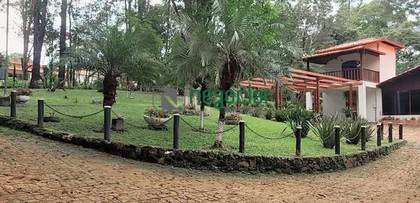 Fazenda/Sítio com 5 Quartos à venda, 410m² no Casa Amarela, Betim