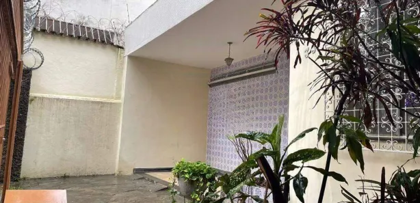 Casa com 3 Quartos para alugar, 120m² no Serra, Belo Horizonte