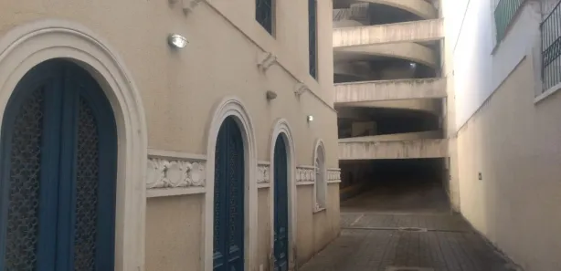 Imóvel Comercial para alugar, 2500m² no Leme, Rio de Janeiro