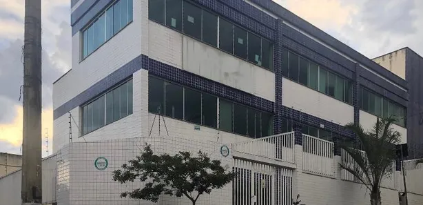 Prédio Comercial com 8 Quartos para venda ou aluguel, 580m² no Santa Efigênia, Belo Horizonte