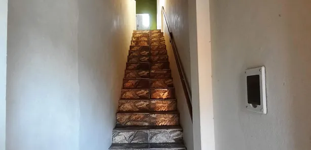 Prédio Comercial à venda, 169m² no , Caravelas
