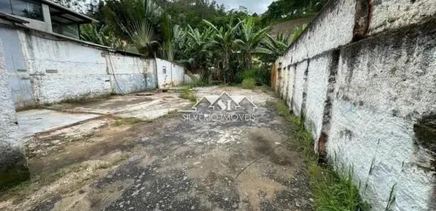 Lote/Terreno para venda ou aluguel, 360m² no Pedro do Rio, Petrópolis