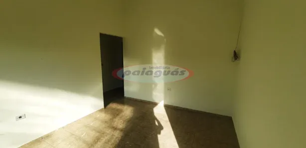 Casa com 2 Quartos para alugar, 70m² no Paiçandu, Paiçandu
