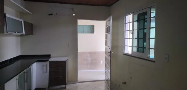 Casa com 4 Quartos à venda, 435m² no Aleixo, Manaus