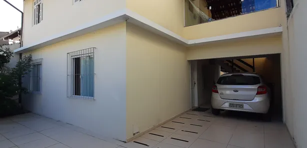Casa com 3 Quartos à venda, 231m² no Centro, Lauro de Freitas