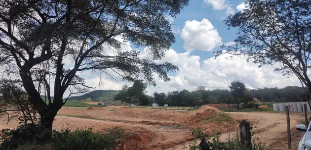 Lote/Terreno à venda, 360m² no Centro, São José da Lapa