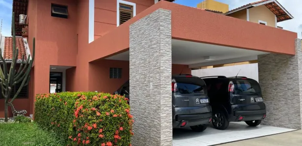 Sobrado com 3 Quartos à venda, 267m² no Capim Macio, Natal