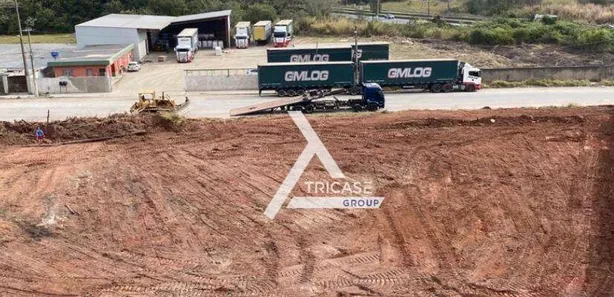 Galpão/Depósito/Armazém para alugar, 2000m² no Parque Paraíso, Itapecerica da Serra